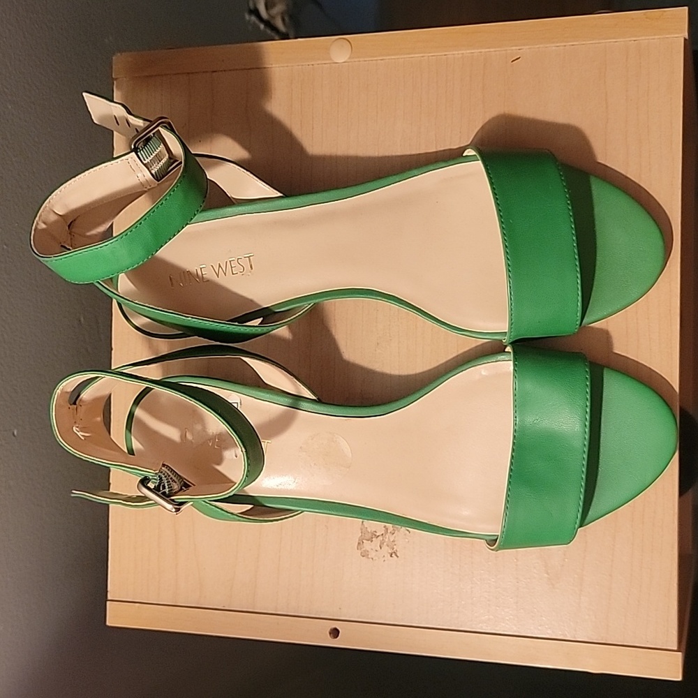 Nine West Sandal